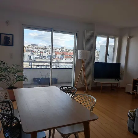 Amazing 70m2 Flat With Large Terrace And 2 Large Beds パリ