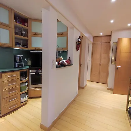 Amazing 70m2 Flat With Large Terrace And 2 Large Beds アパート